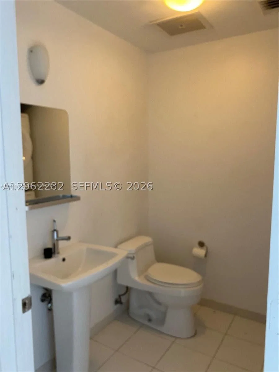 1-bedroom Condo — 3470 Coast Ave #H0404, Miami, FL 33137