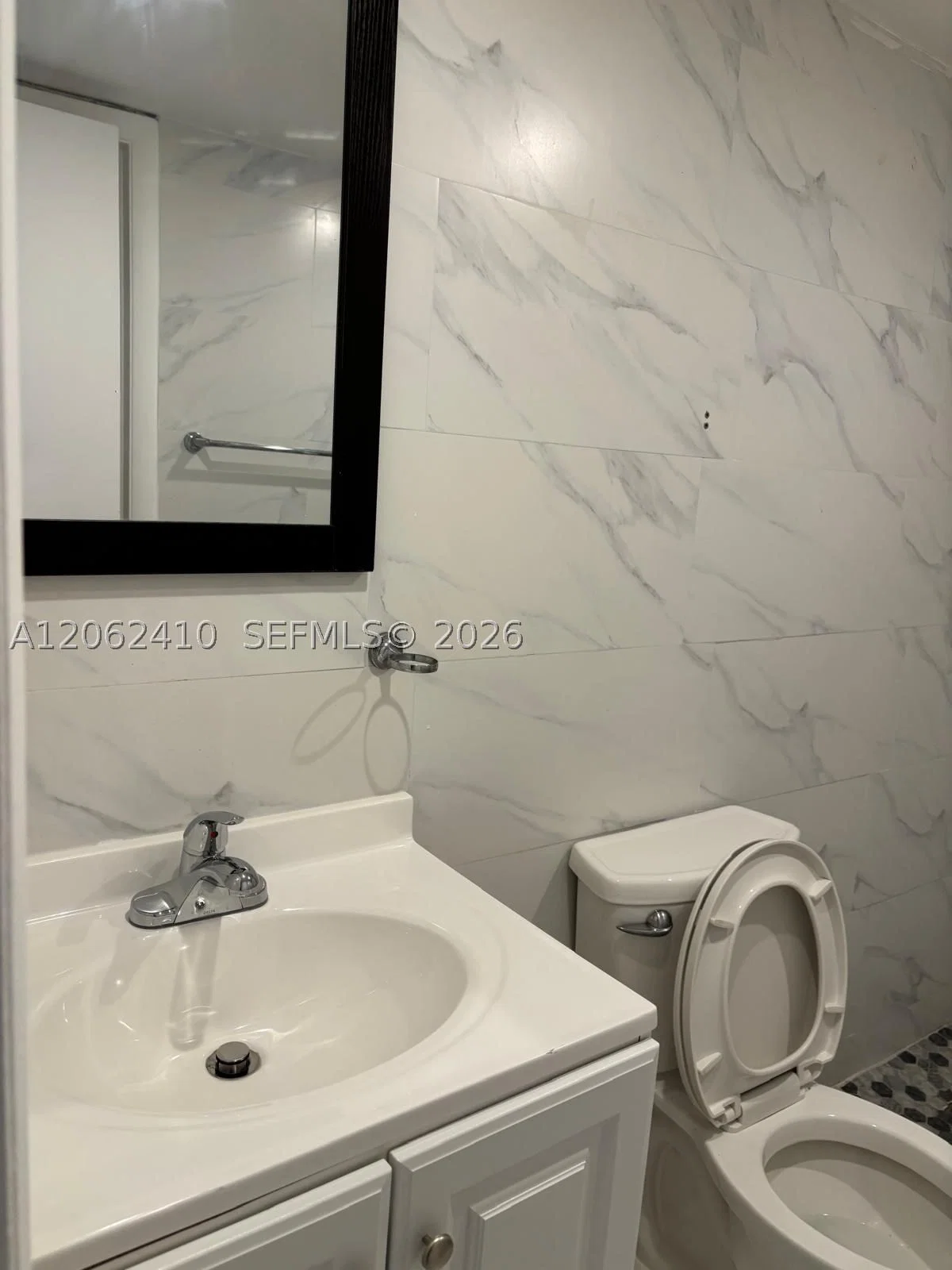 2-bedroom Condo — 19851 114th Ave #207, Miami, FL 33157