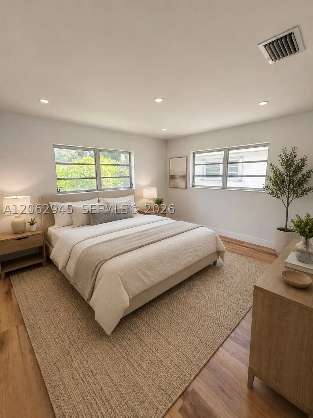3-bedroom Single-Family Home — 1532 Trillo Ave, Coral Gables, FL 33146