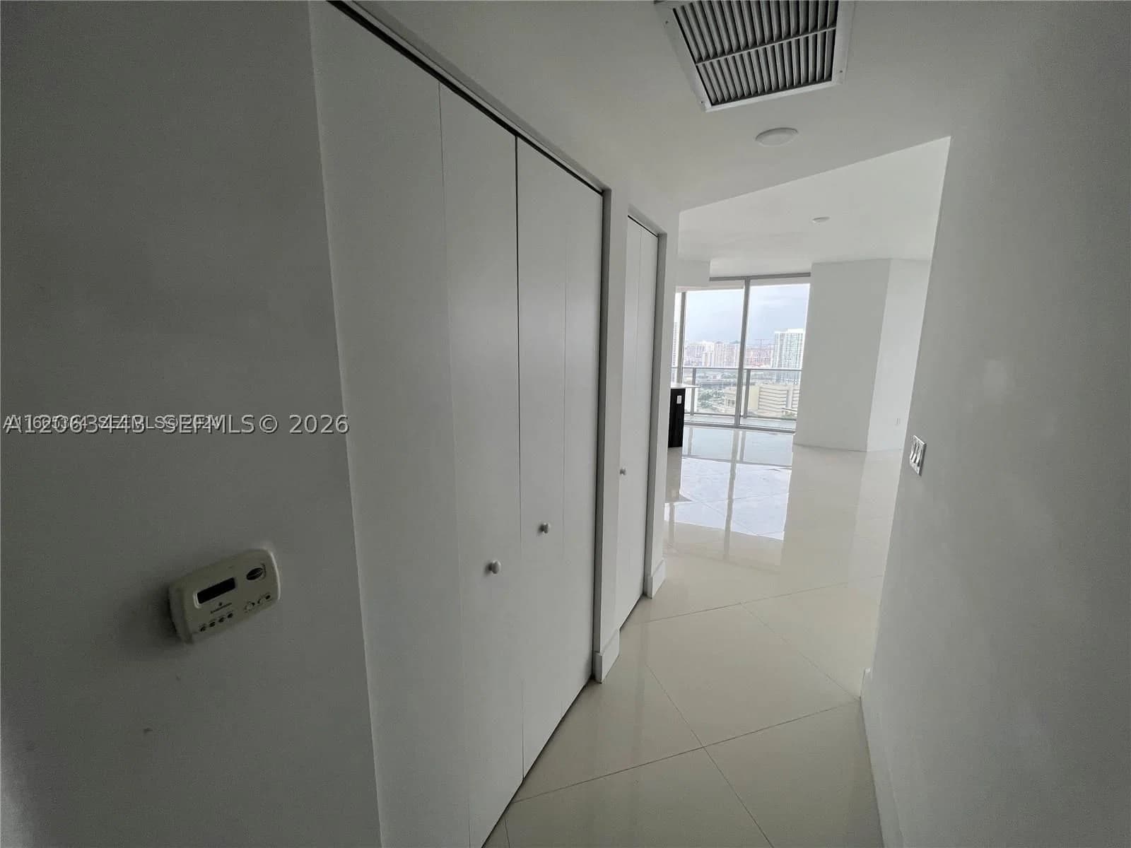 2-bedroom Condo — 488 18th St #3000, Miami, FL 33132