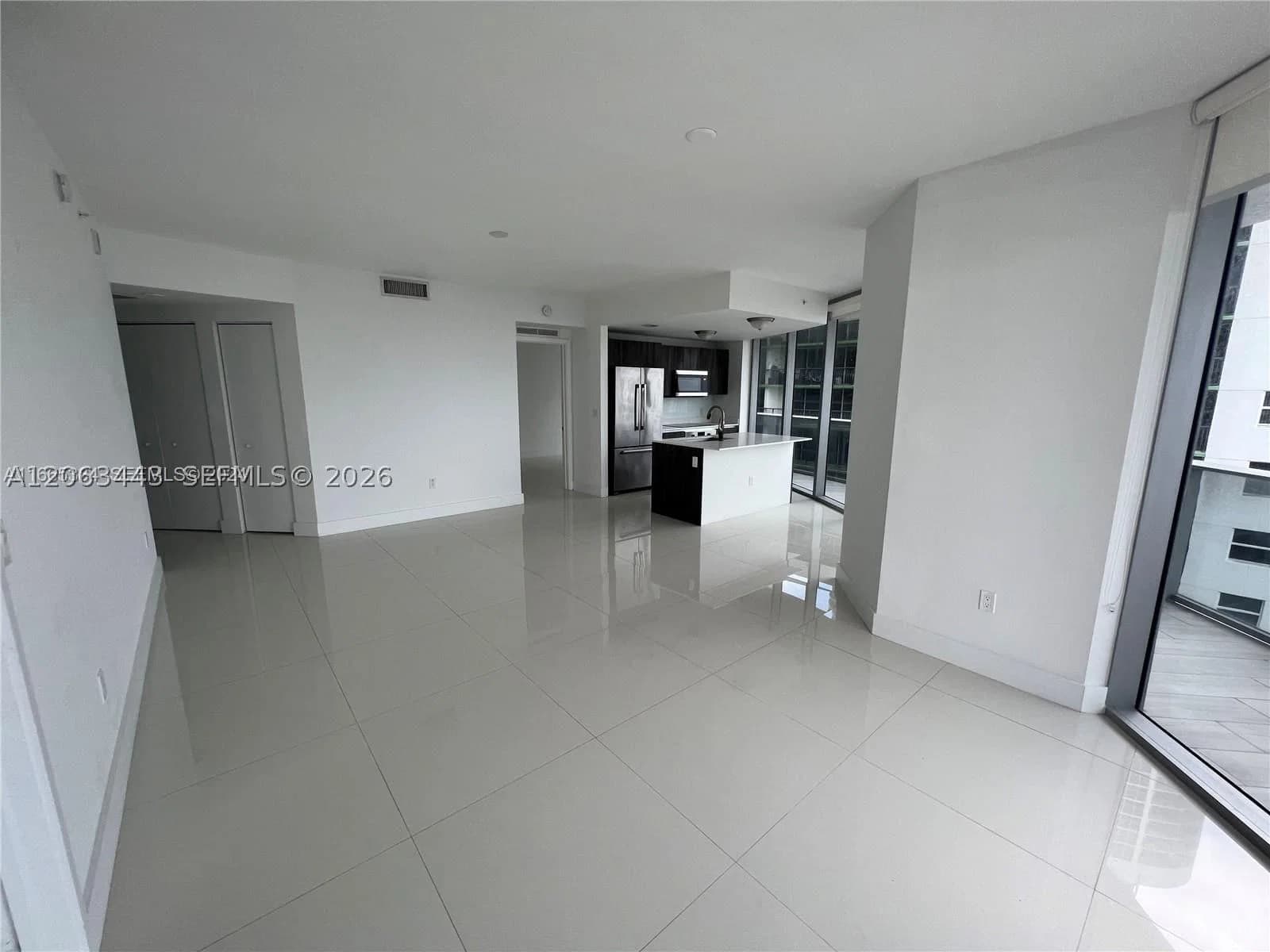 2-bedroom Condo — 488 18th St #3000, Miami, FL 33132