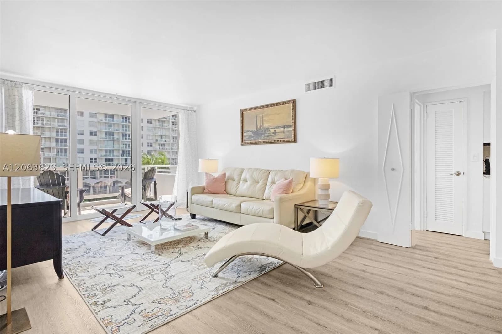 2-bedroom Condo — 5700 Collins Ave #4C, Miami Beach, FL 33140