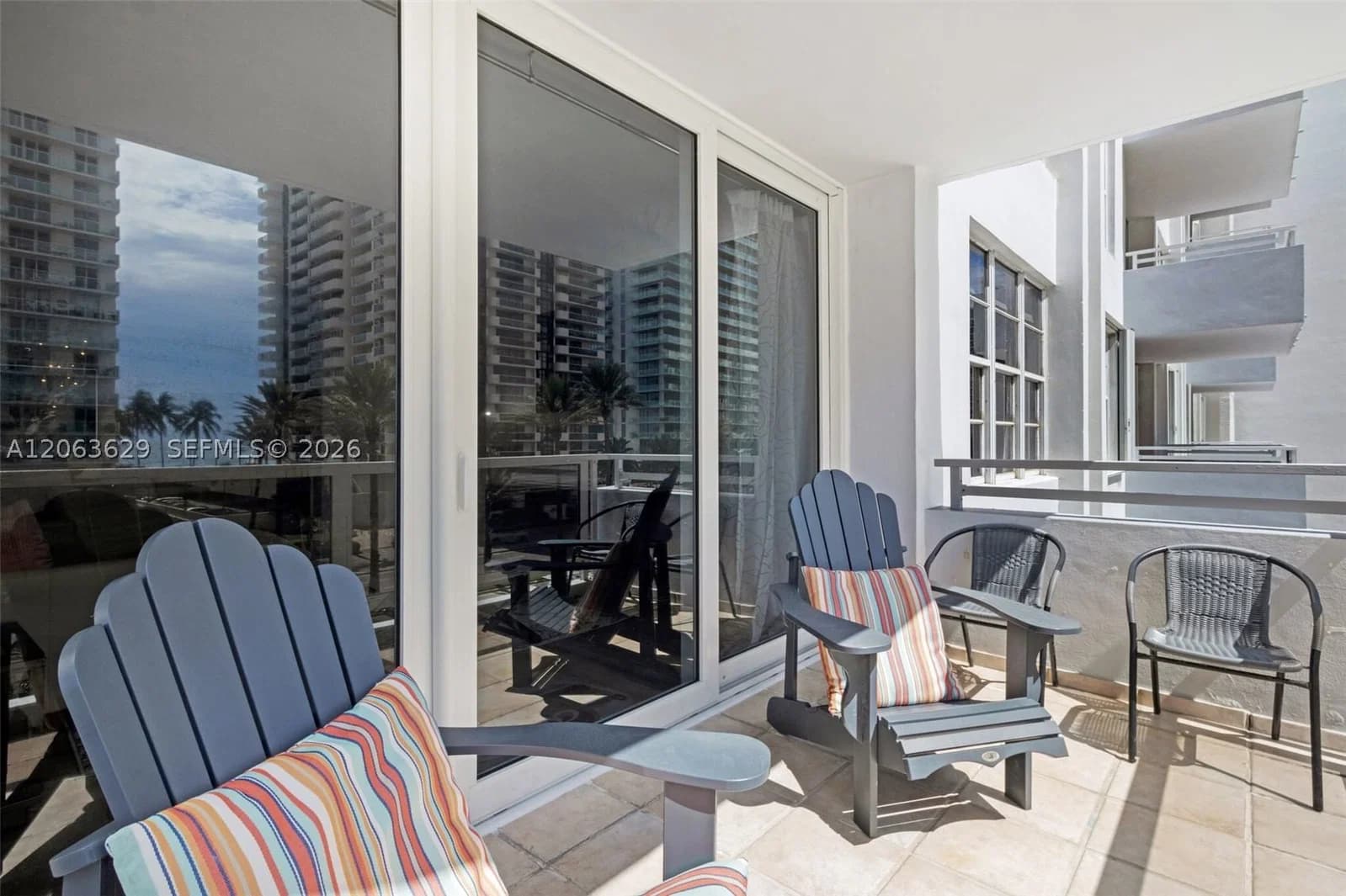 2-bedroom Condo — 5700 Collins Ave #4C, Miami Beach, FL 33140