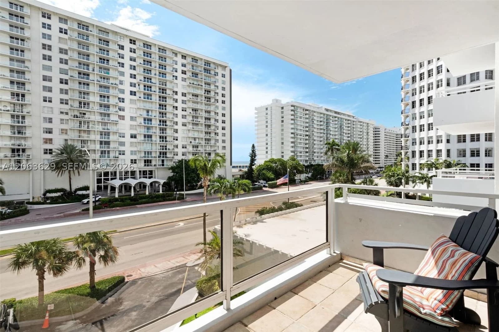 2-bedroom Condo — 5700 Collins Ave #4C, Miami Beach, FL 33140