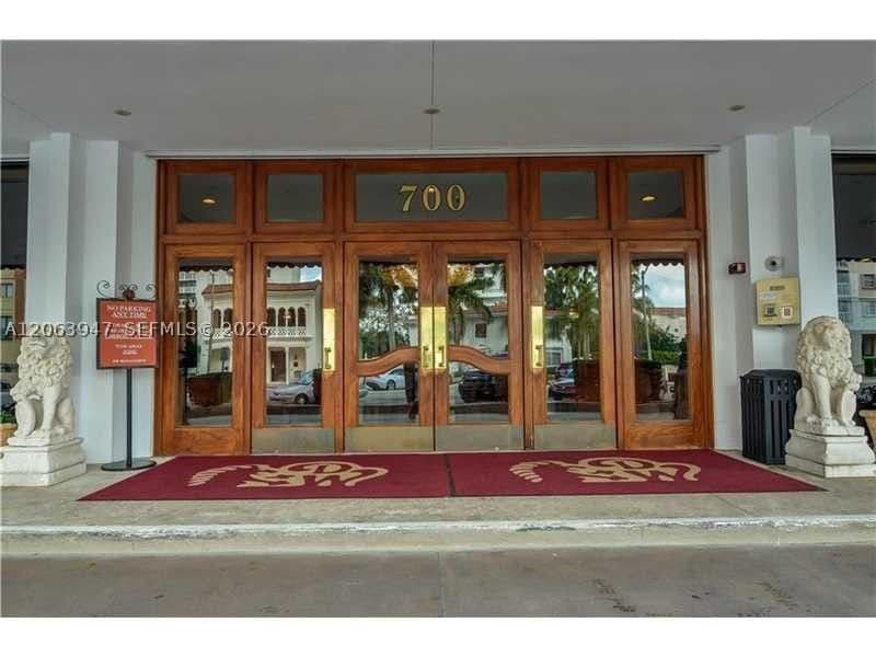 Condo — 700 Biltmore Way #215, Coral Gables, FL 33134