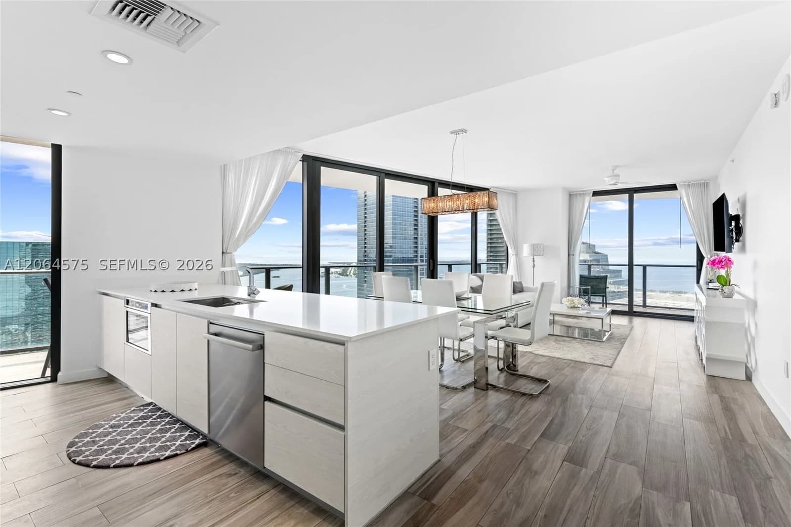 3+1 Condo — 1300 Miami Ave #4505, Miami, FL 33130