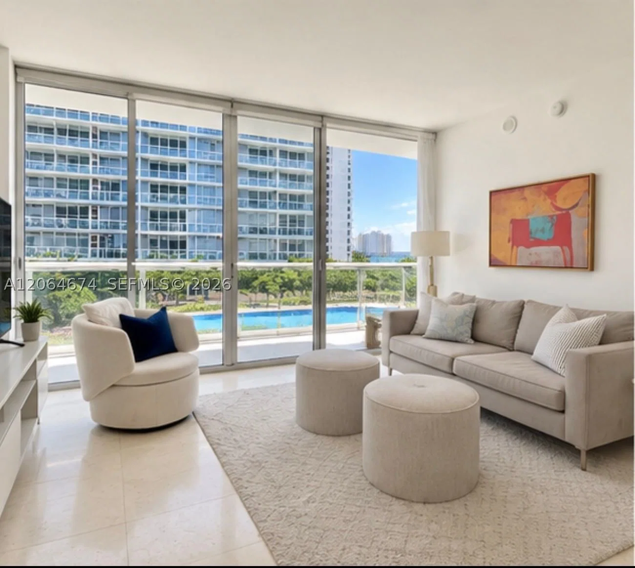 2-bedroom Condo — 475 Brickell Ave #1609, Miami, FL 33131