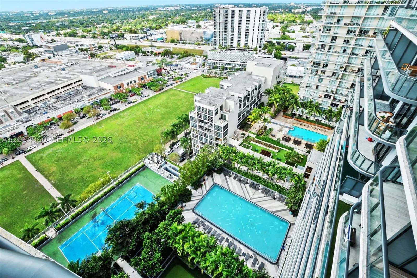 2-bedroom Condo — 121 34th St #2409, Miami, FL 33137