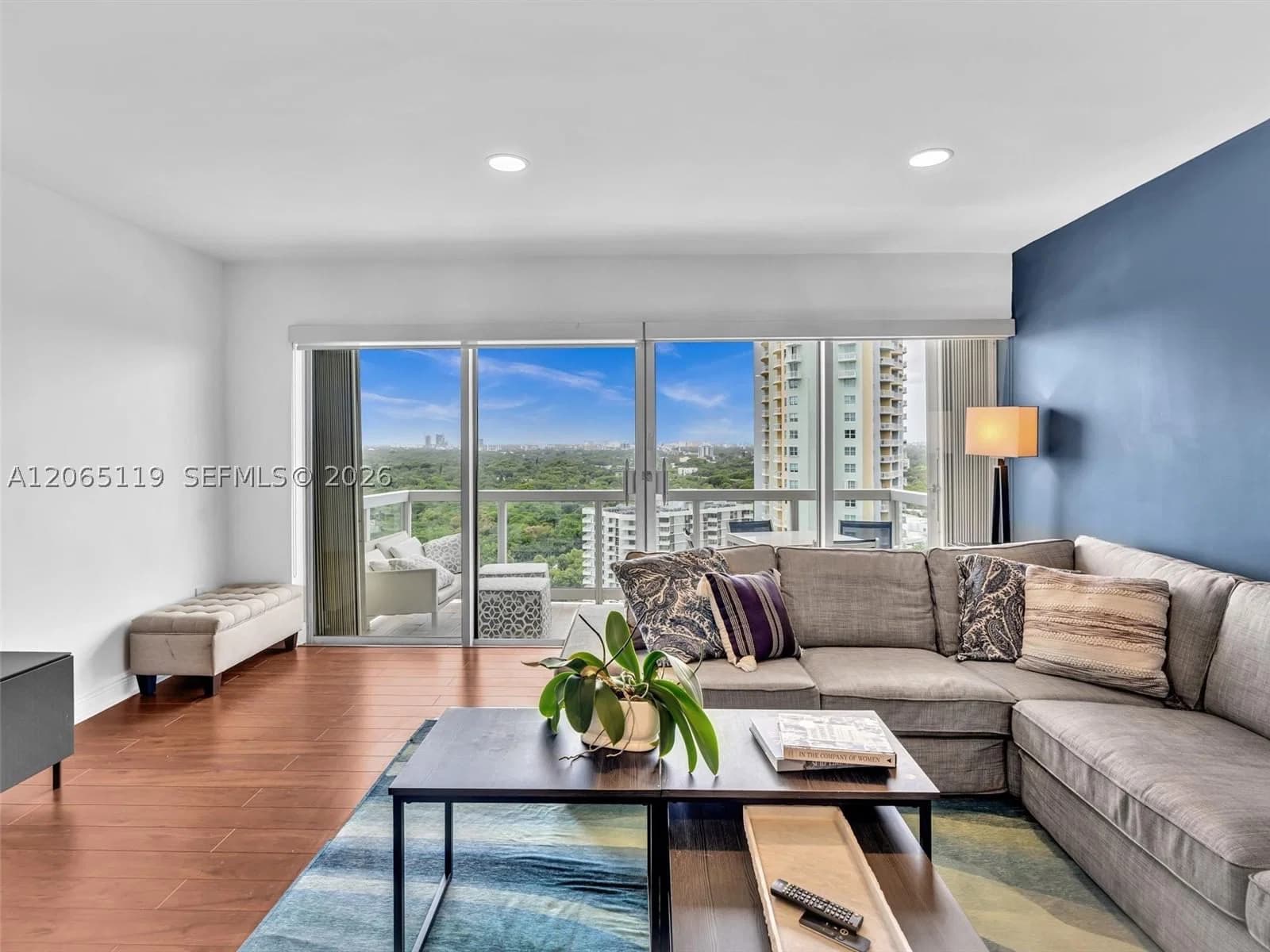 2-bedroom Condo — 2451 Brickell Ave #20M, Miami, FL 33129