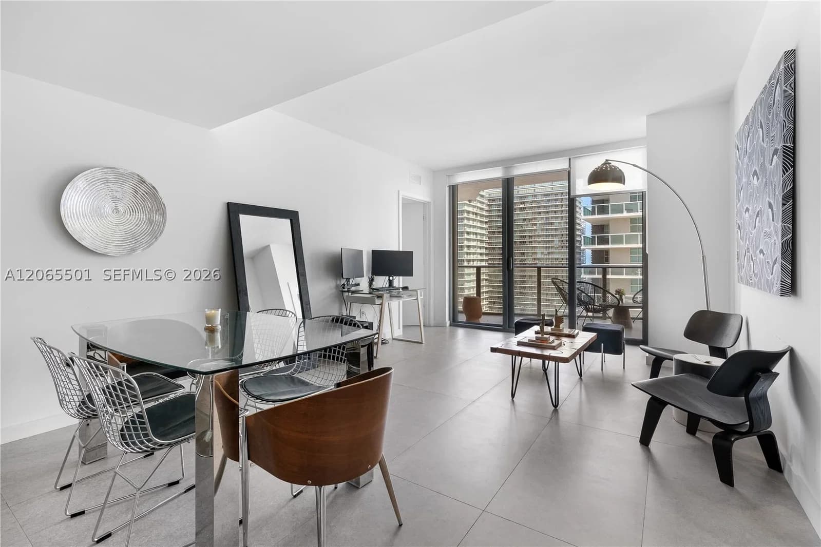 2-bedroom Condo — 1300 Miami Ave #2411, Miami, FL 33130