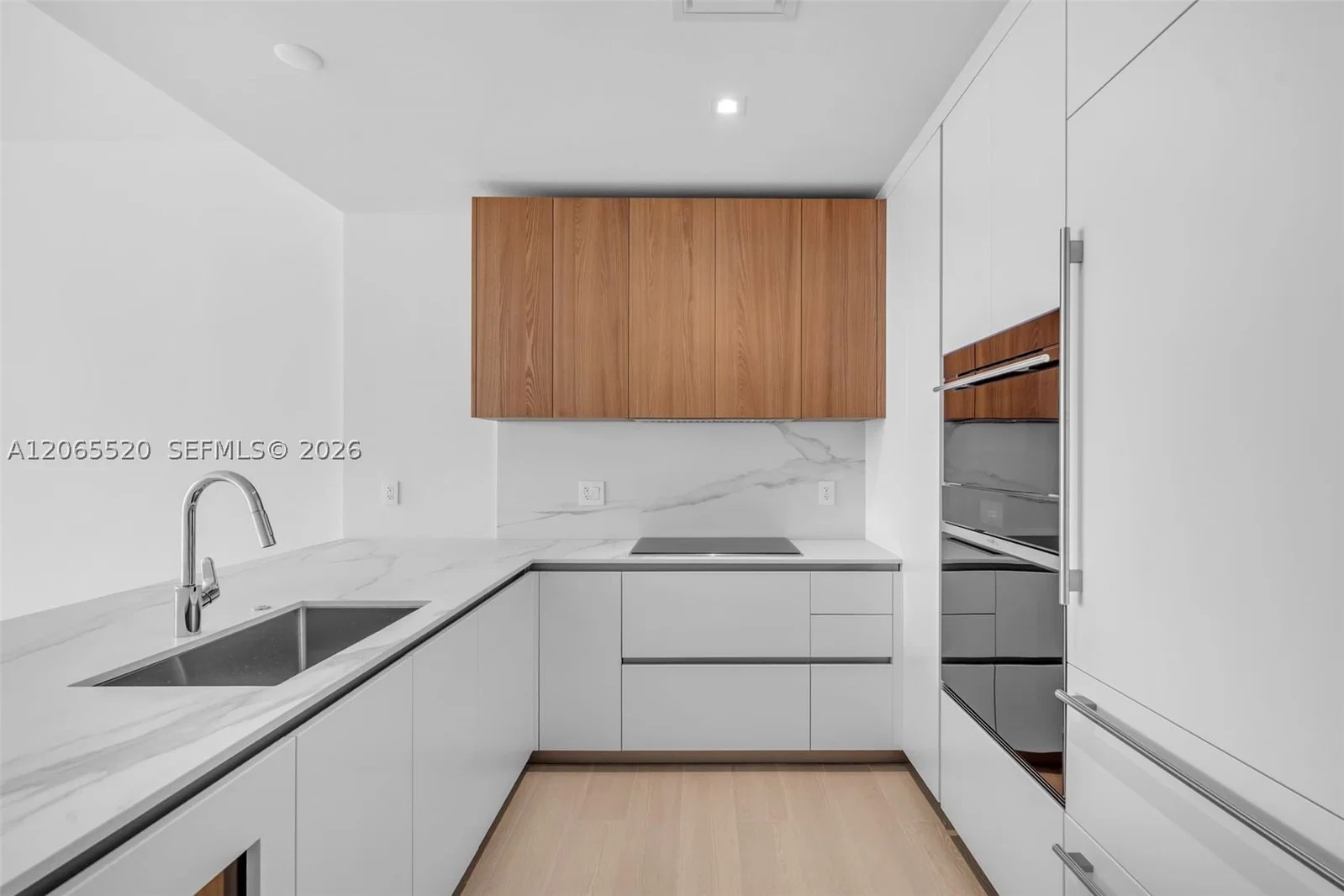 2-bedroom Condo — 1400 Biscayne Blvd #2905, Miami, FL 33132