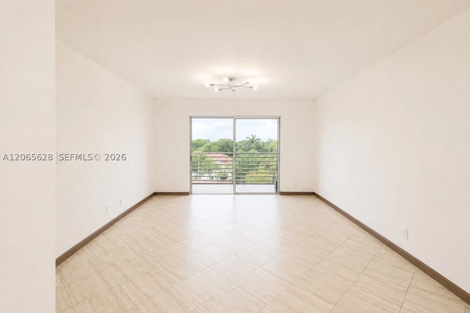 2+1 Condo — 3120 Pine Island Rd #403, Sunrise, FL 33351