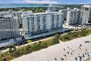 2+1 Condo — 5601 Collins Ave #714, Miami Beach, FL 33140