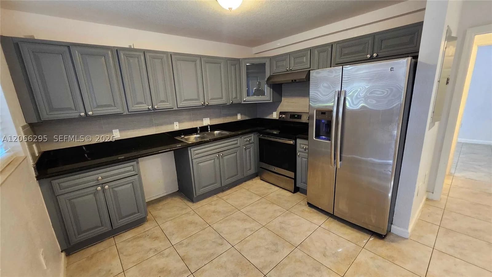 4-bedroom Apartment — 14042 2nd Ave #14042, Miami, FL 33161