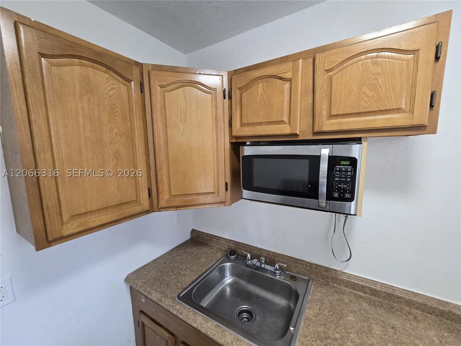 1+1 Mülk — 535 7th St #3, Miami, FL 33136