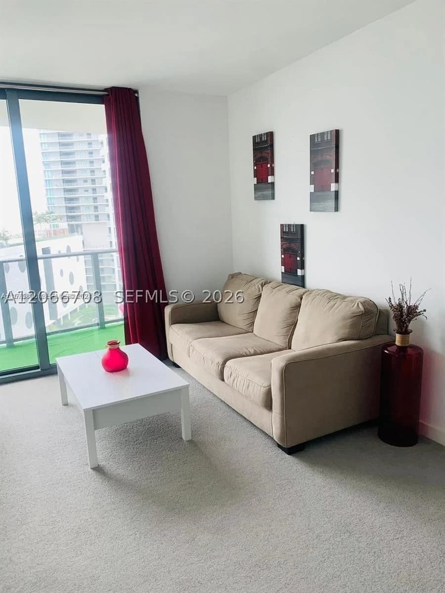 1+1 Condo — 501 31st St #804, Miami, FL 33137