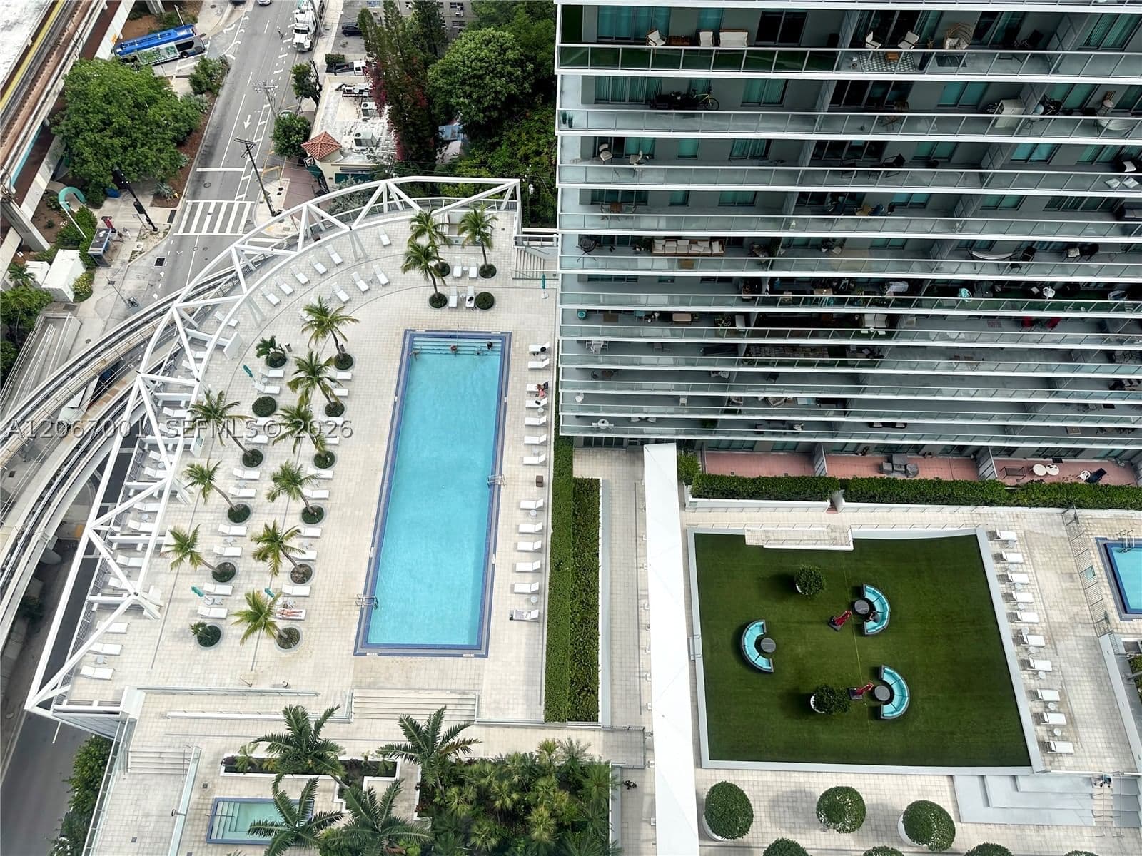 2+1 Condo — 79 12th St #2809-S, Miami, FL 33130