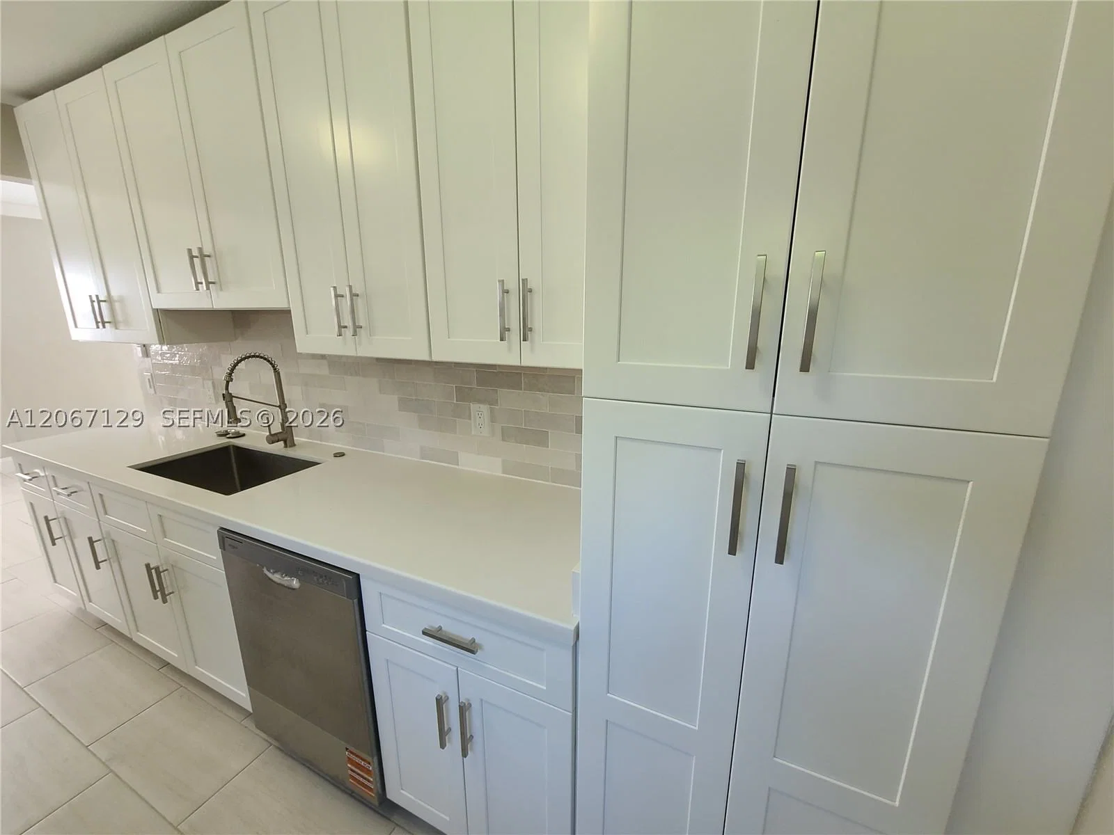 3-bedroom Single-Family Home — 1240 207th Ter, Miami, FL 33179