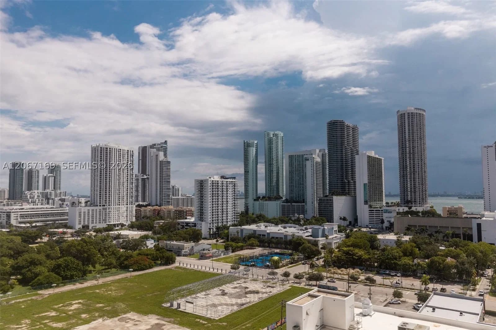 2+1 Condo — 1600 1st Ave #1420, Miami, FL 33132