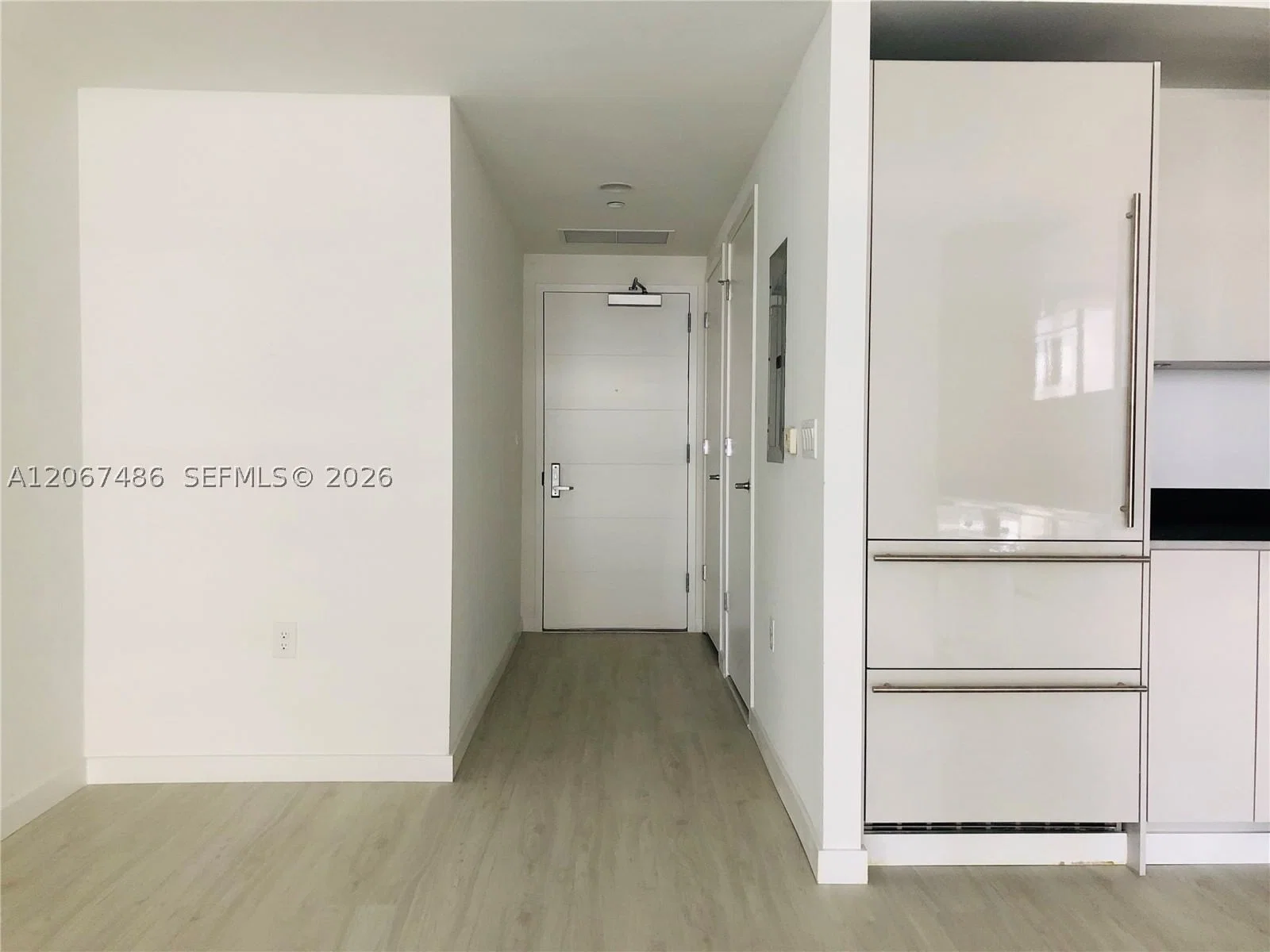1+1 Condo — 1010 Brickell Ave #3608, Miami, FL 33131