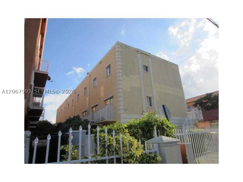 1+1 Daire — 928 3 #207, Miami, FL 33130