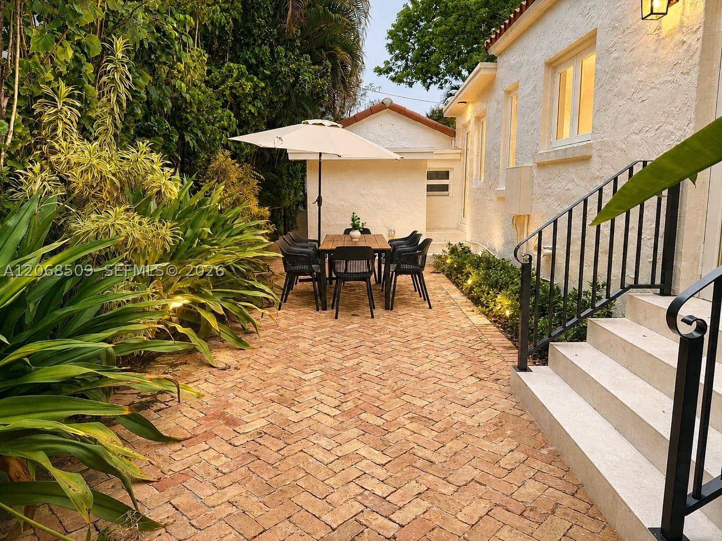 4-bedroom Single-Family Home — 829 Genoa St, Coral Gables, FL 33134