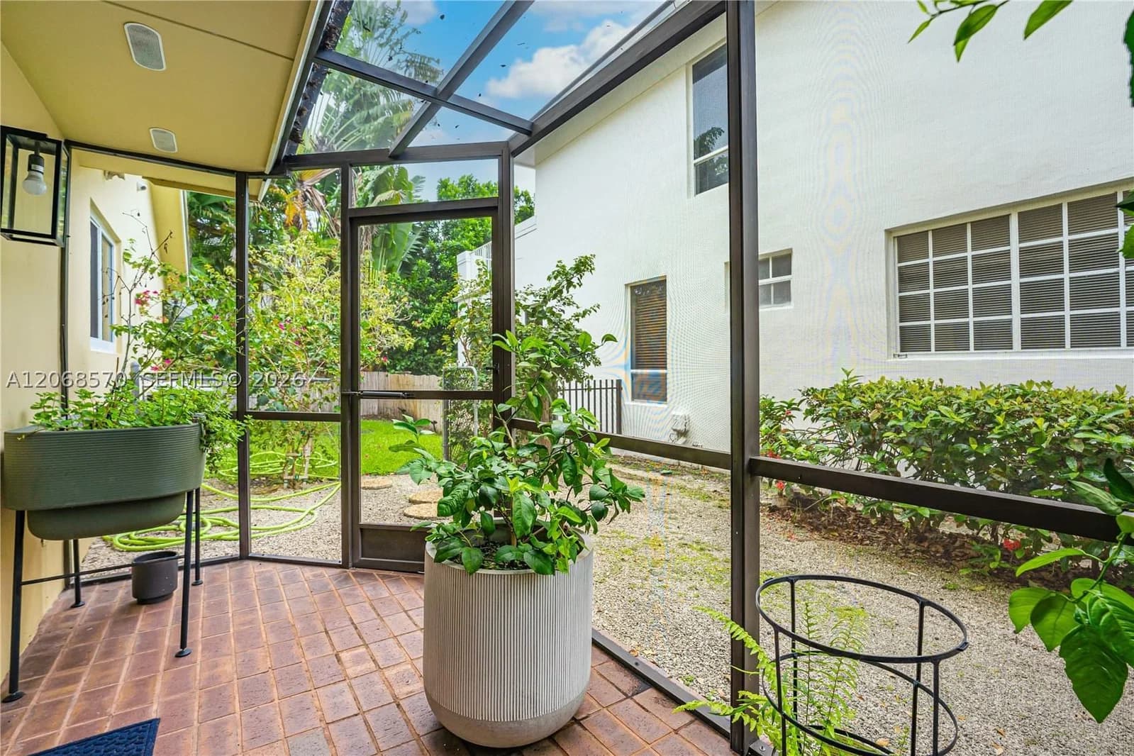 3-bedroom Single-Family Home — 6865 Veronese St, Coral Gables, FL 33146