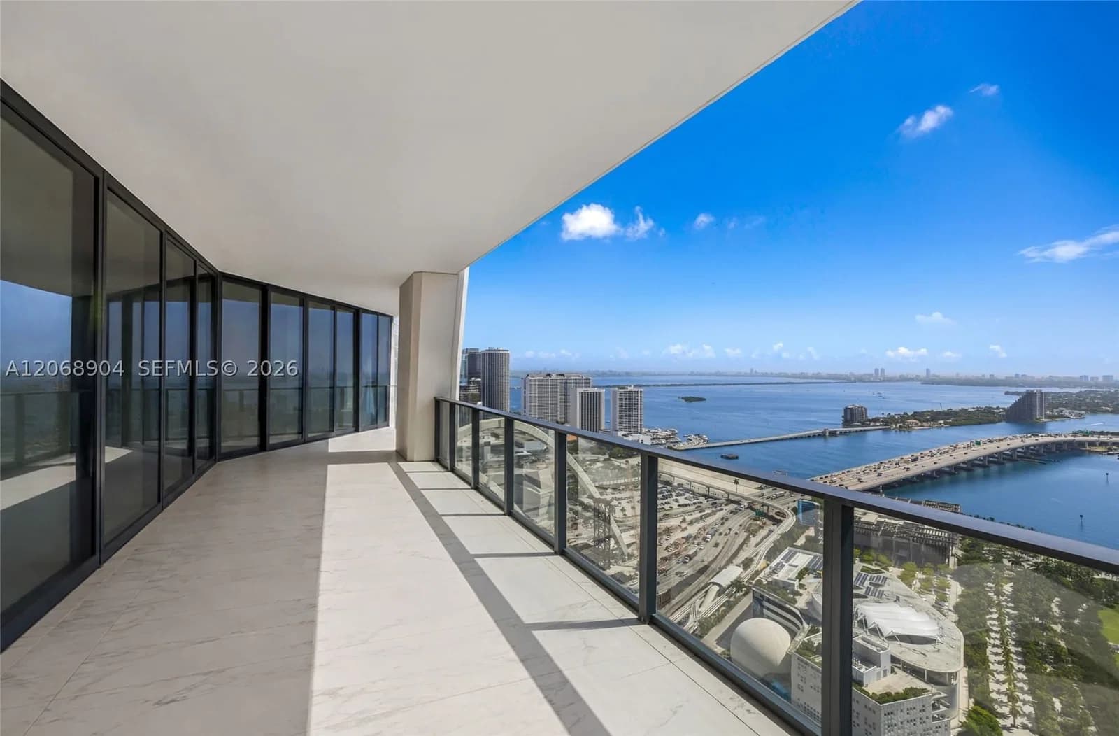 4+1 Condo — 1000 Biscayne Blvd #3901, Miami, FL 33132