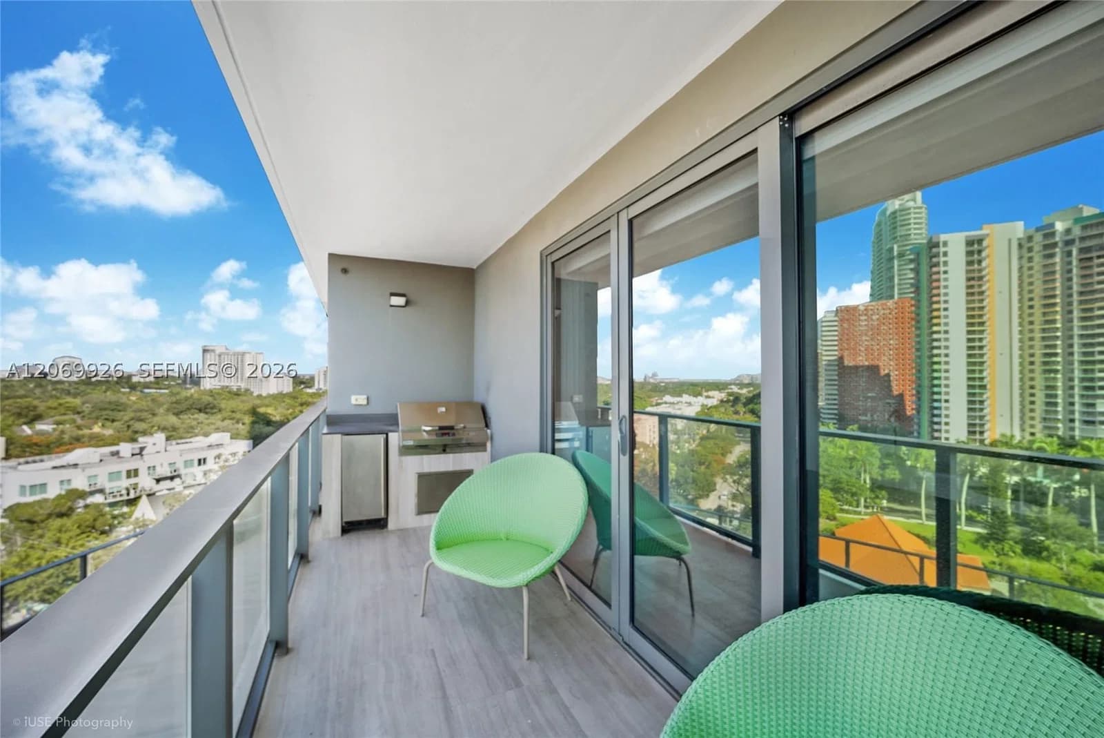 2+1 Condo — 1451 Brickell Ave #1003, Miami, FL 33131