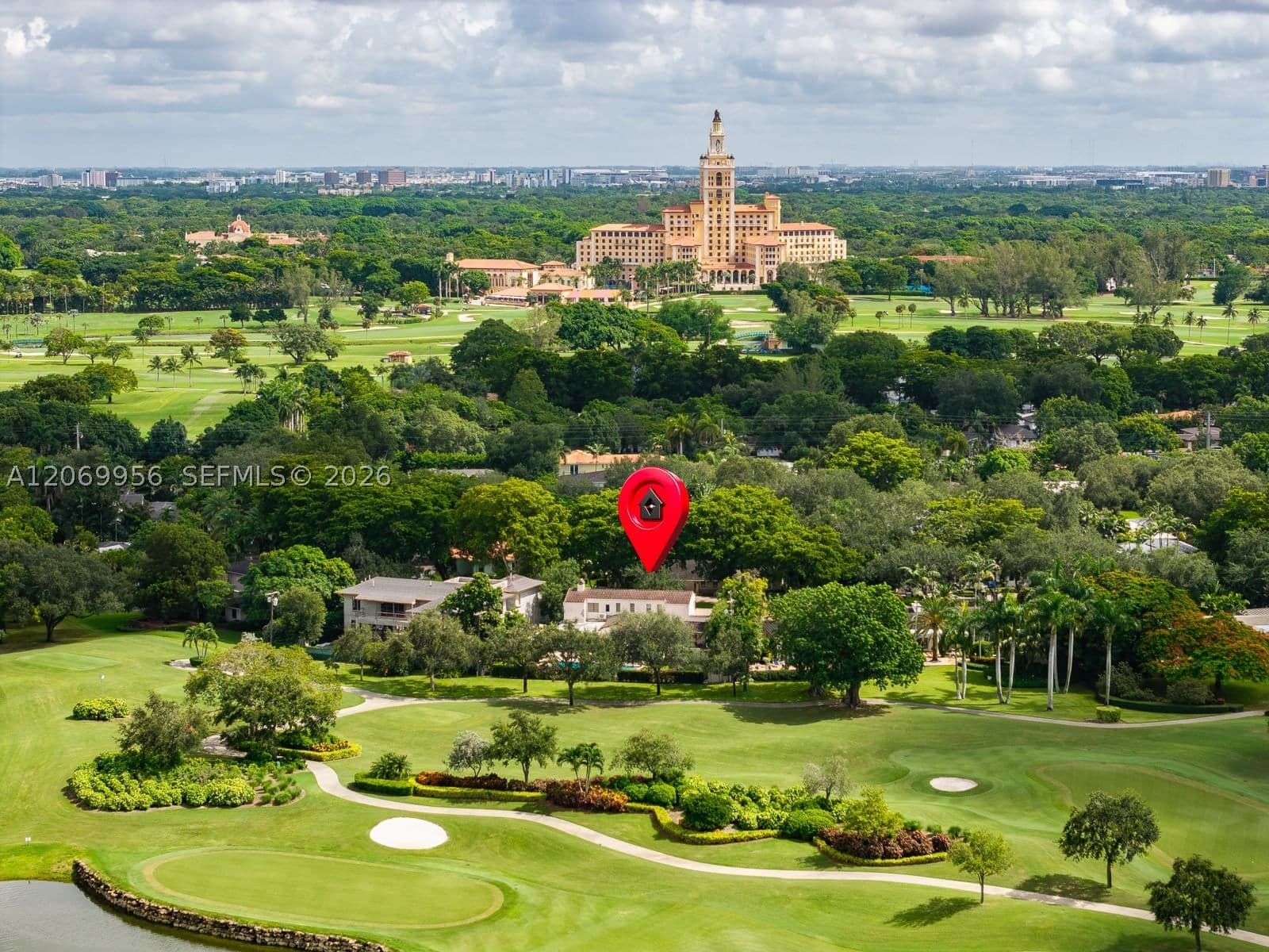 5+1 Müstakil ev — 4128 Pinta Ct, Coral Gables, FL 33146