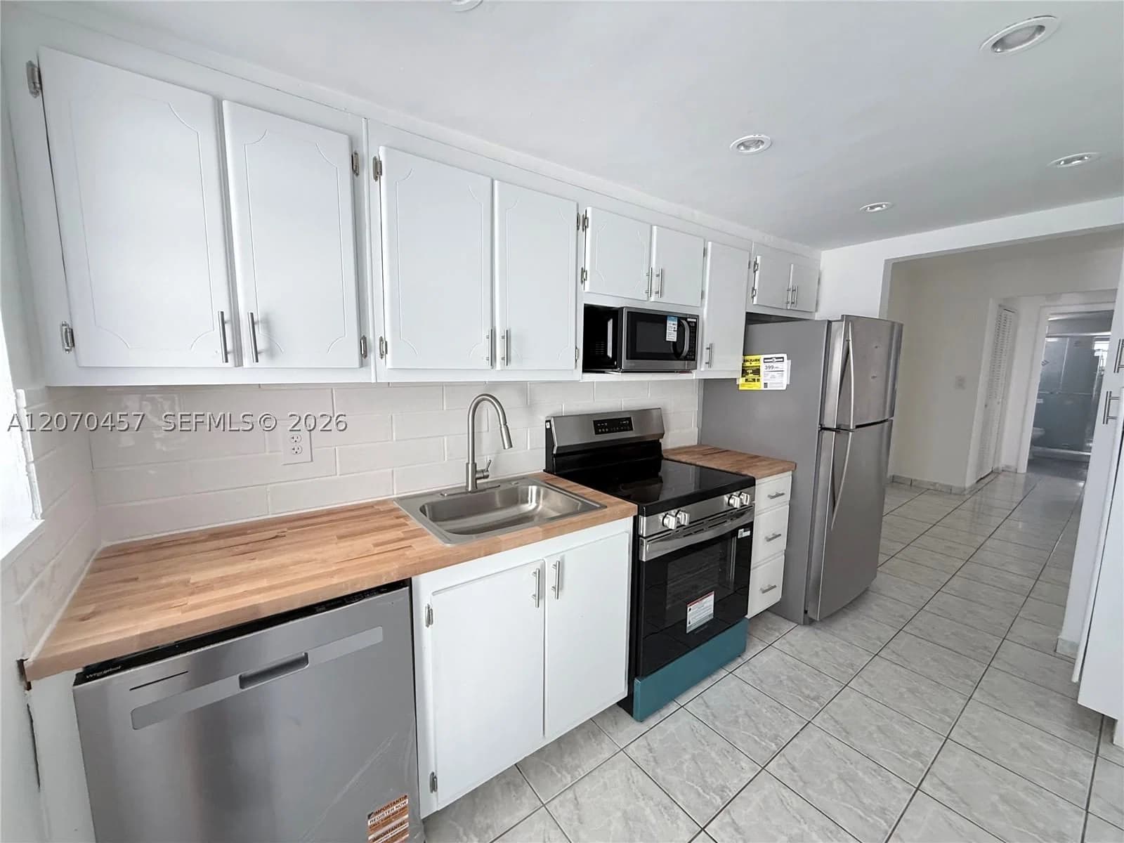 1+1 Condo — 1340 Lincoln Rd #707, Miami Beach, FL 33139