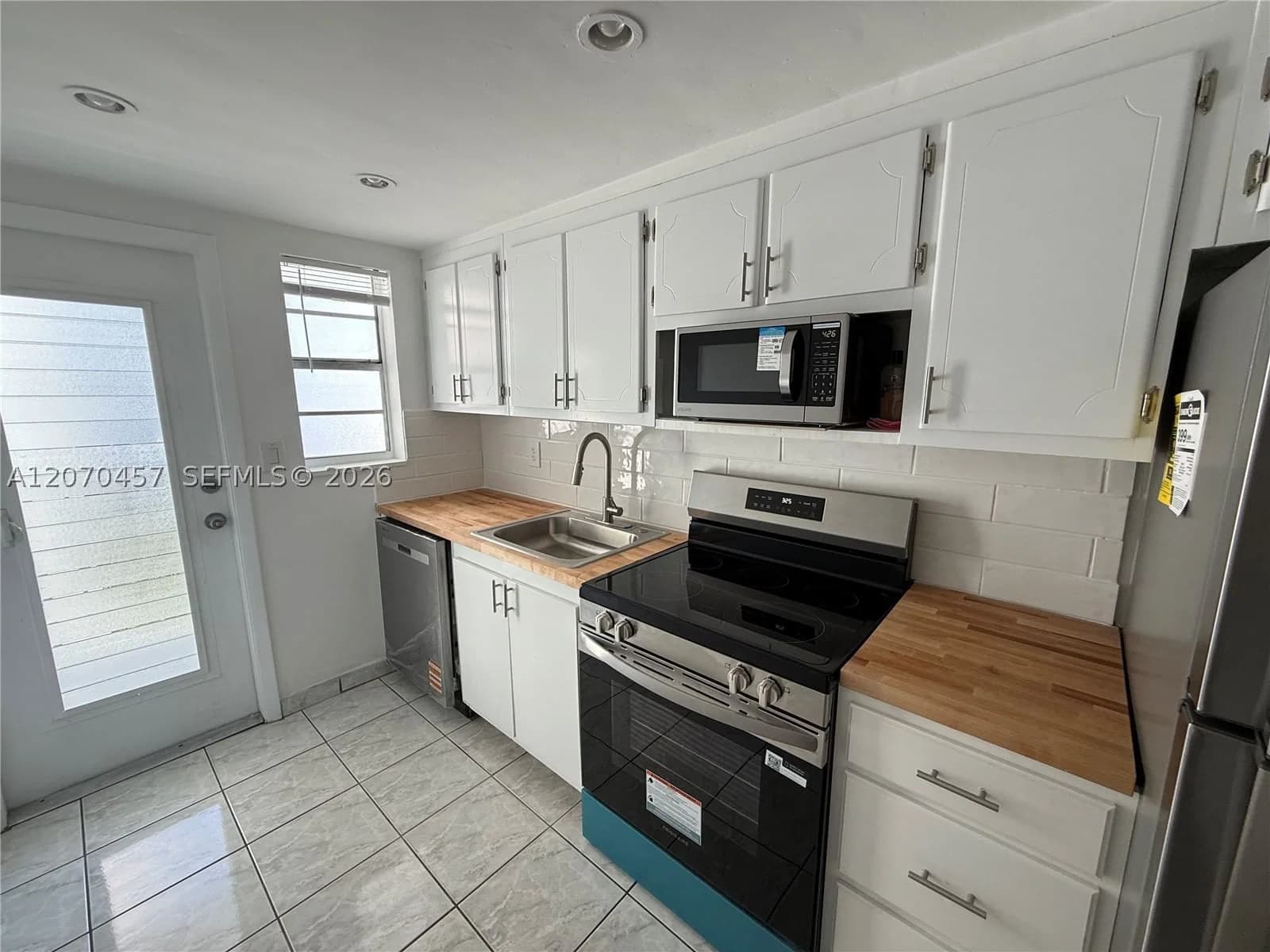 1+1 Condo — 1340 Lincoln Rd #707, Miami Beach, FL 33139