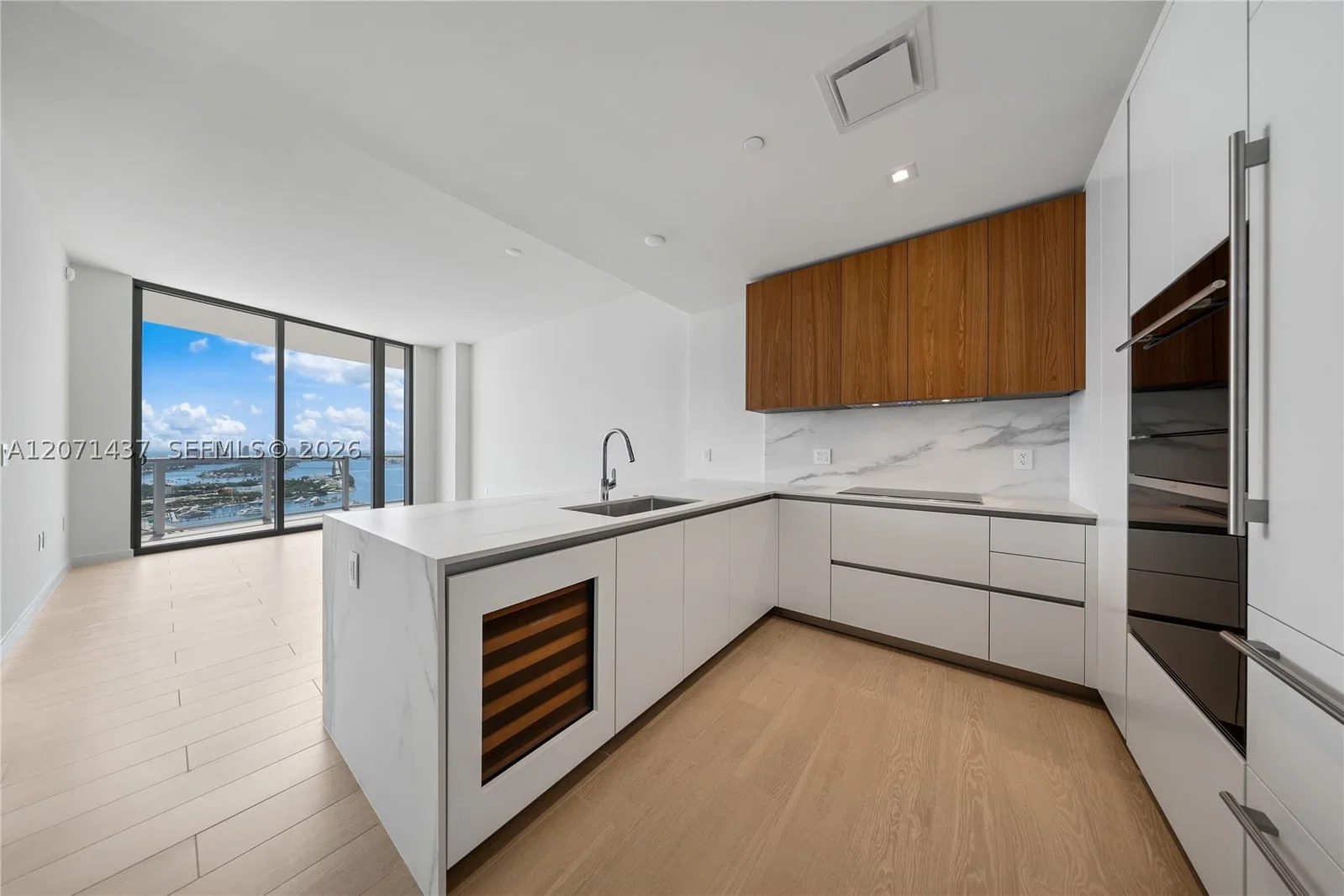 2-bedroom Condo — 1400 Biscayne Blvd #3405, Miami, FL 33132