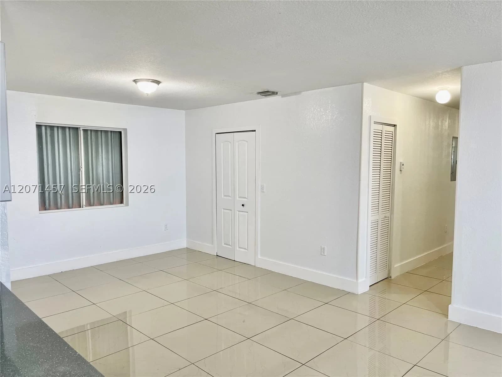 Dubleks — 5859 13th Ave, Miami, FL 33142
