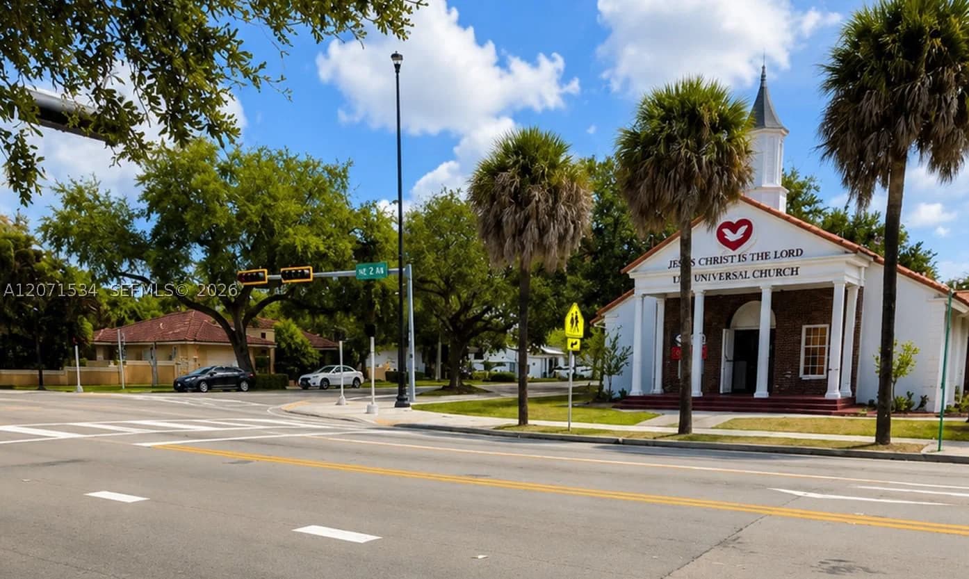 Mülk — Miami Shores, FL 33138