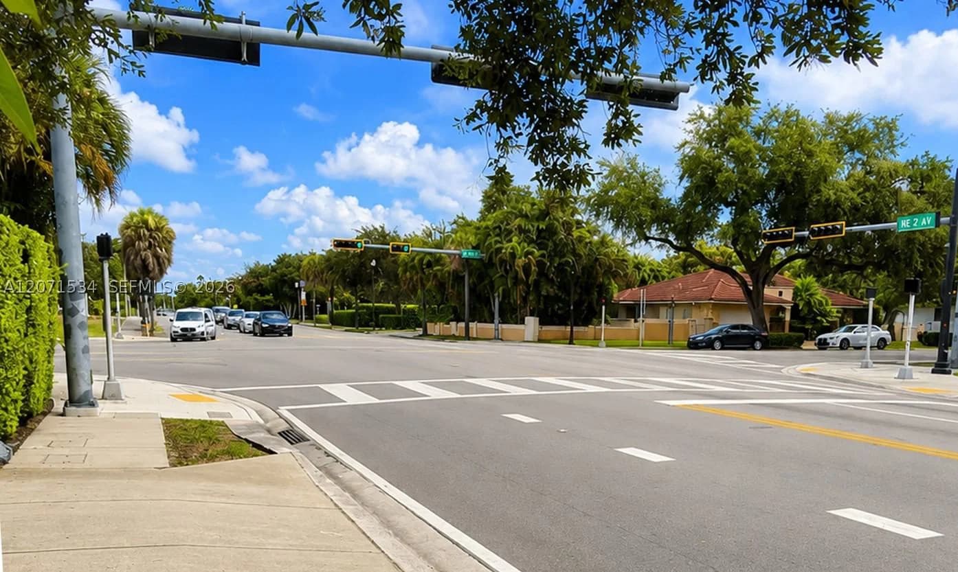 Mülk — Miami Shores, FL 33138