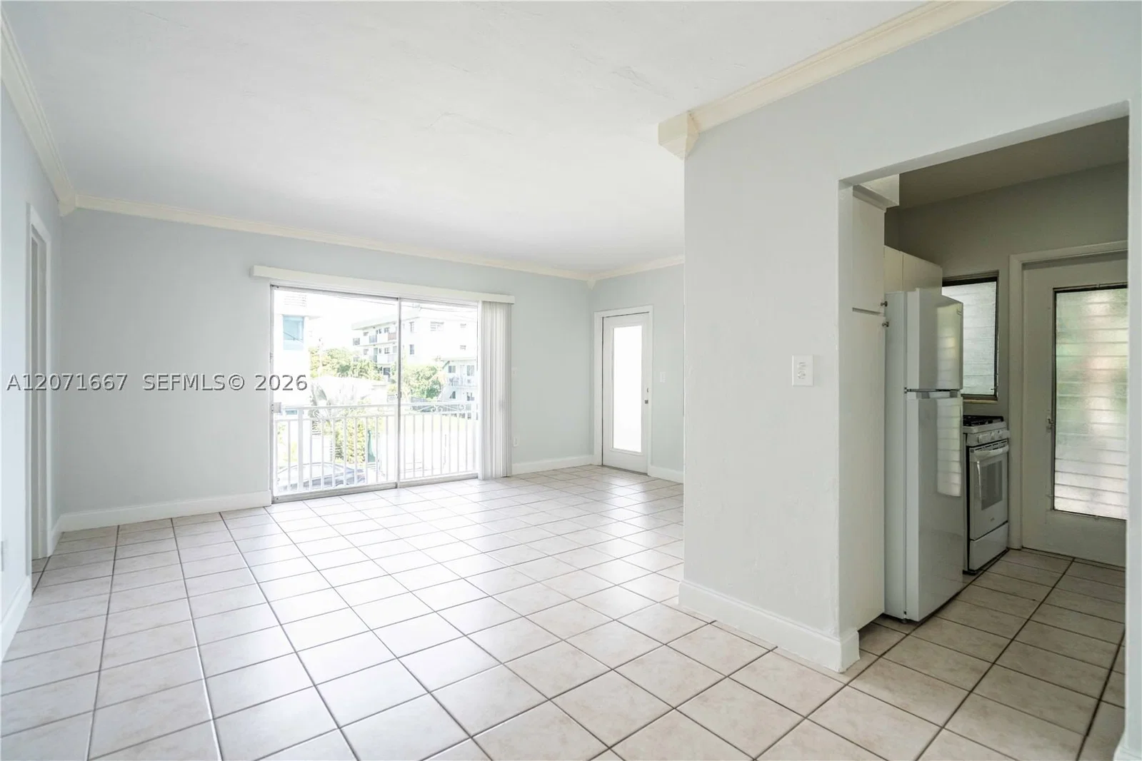 1-bedroom Apartment — 7640 Carlyle Ave #7A, Miami Beach, FL 33141