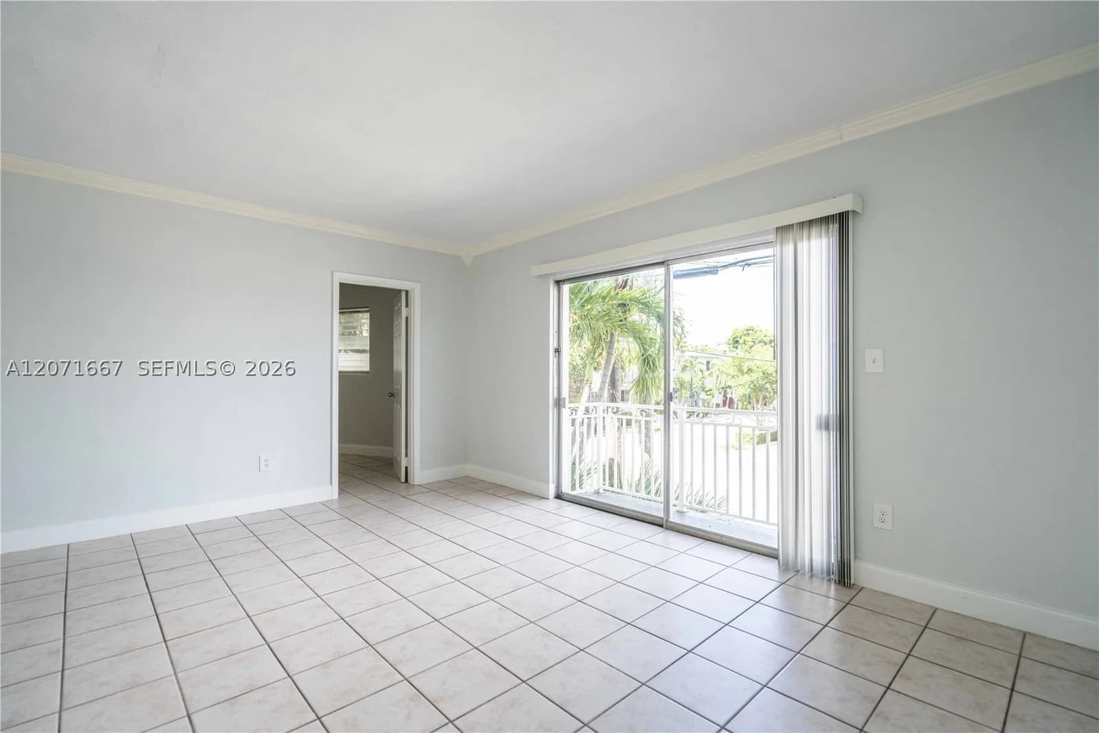 1-bedroom Apartment — 7640 Carlyle Ave #7A, Miami Beach, FL 33141