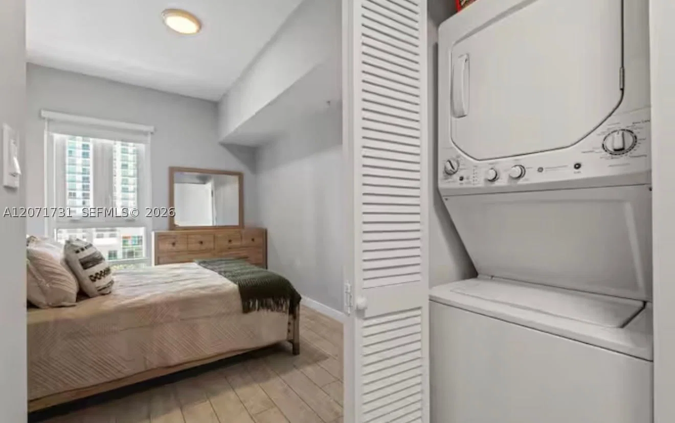 1-bedroom Condo — 321 26th St #811, Miami, FL 33137