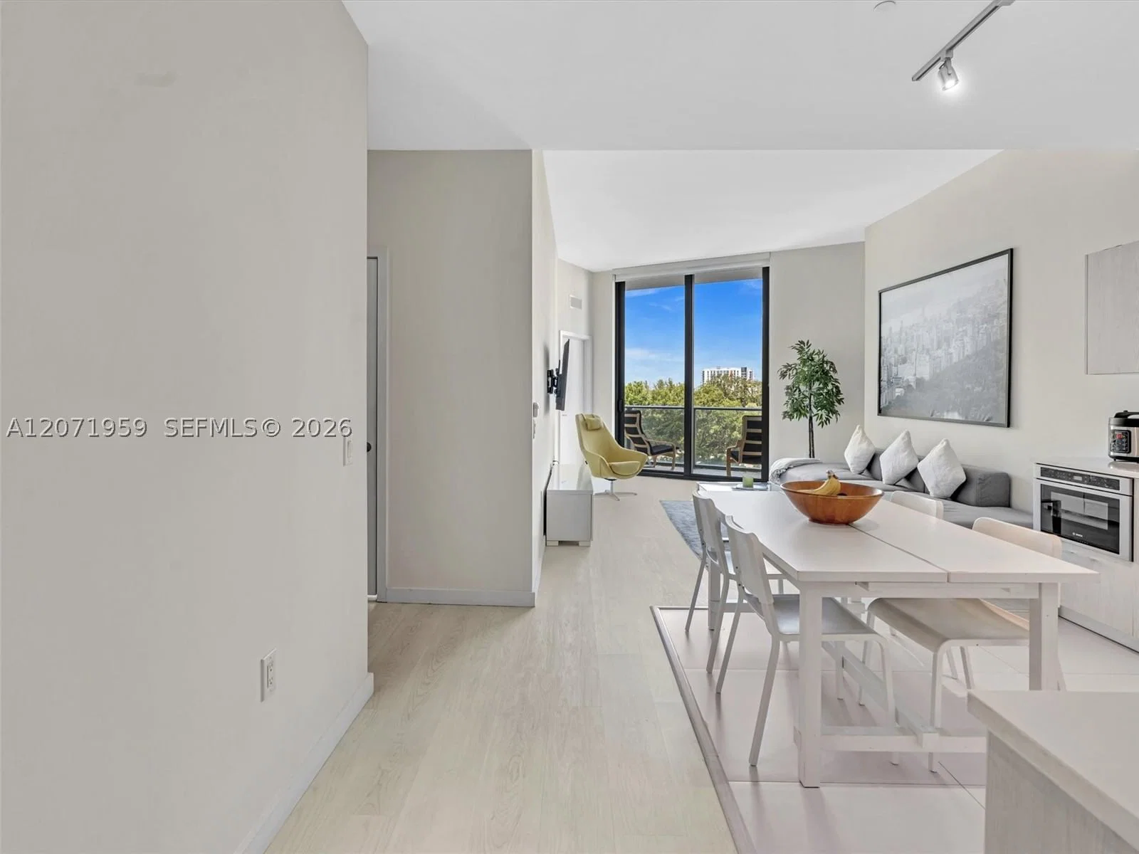 3-bedroom Condo — 501 31st St #310, Miami, FL 33137