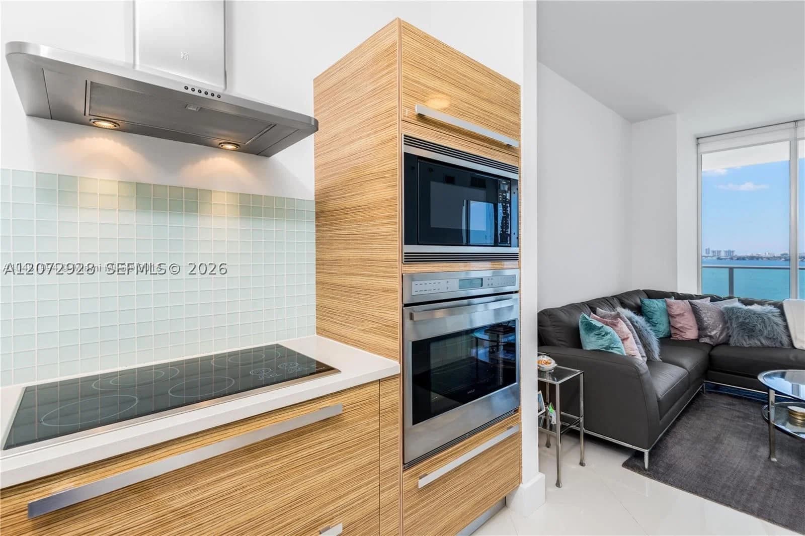 2-bedroom Condo — 2020 Bayshore Dr #1009, Miami, FL 33137