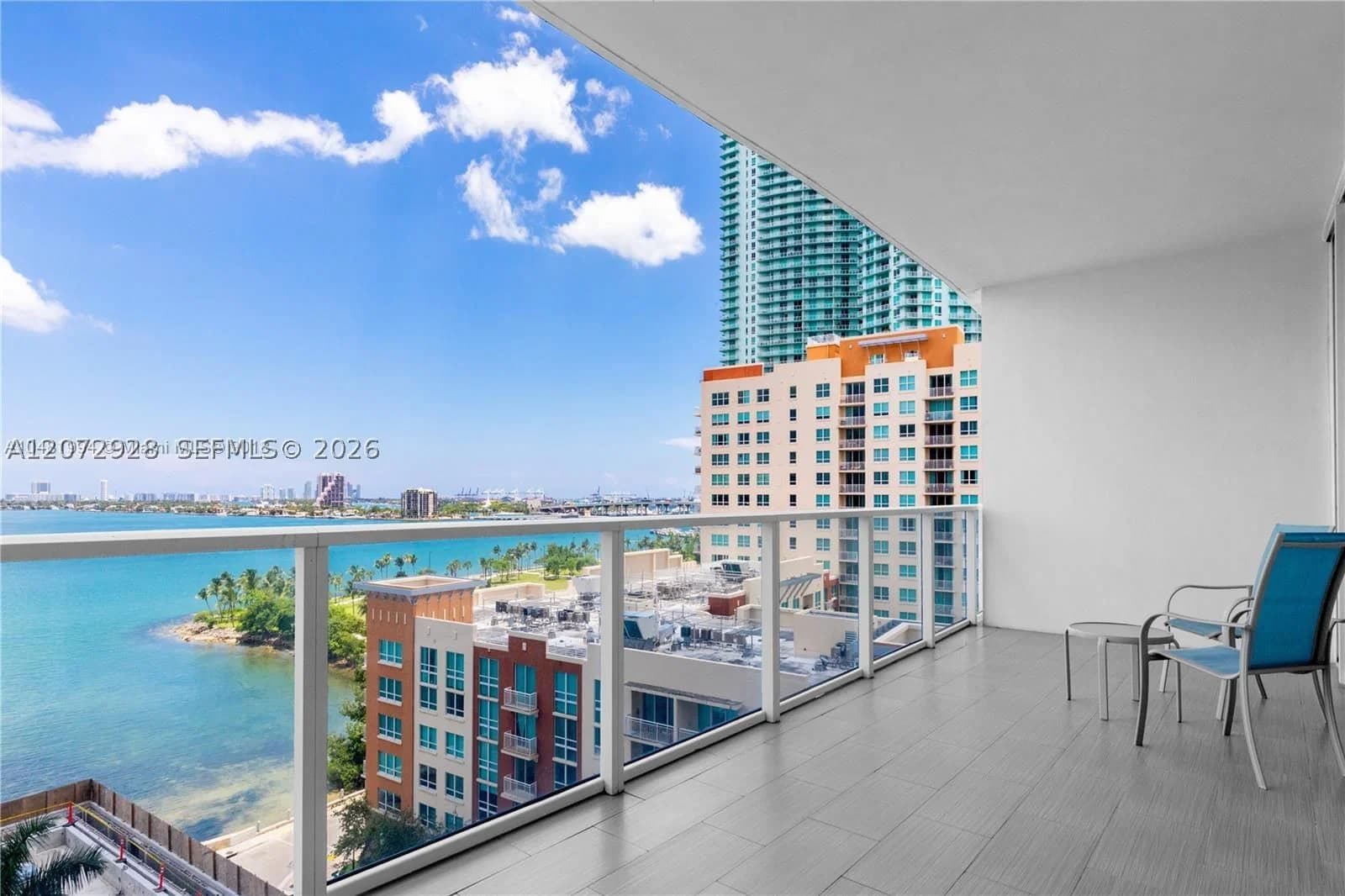 2-bedroom Condo — 2020 Bayshore Dr #1009, Miami, FL 33137