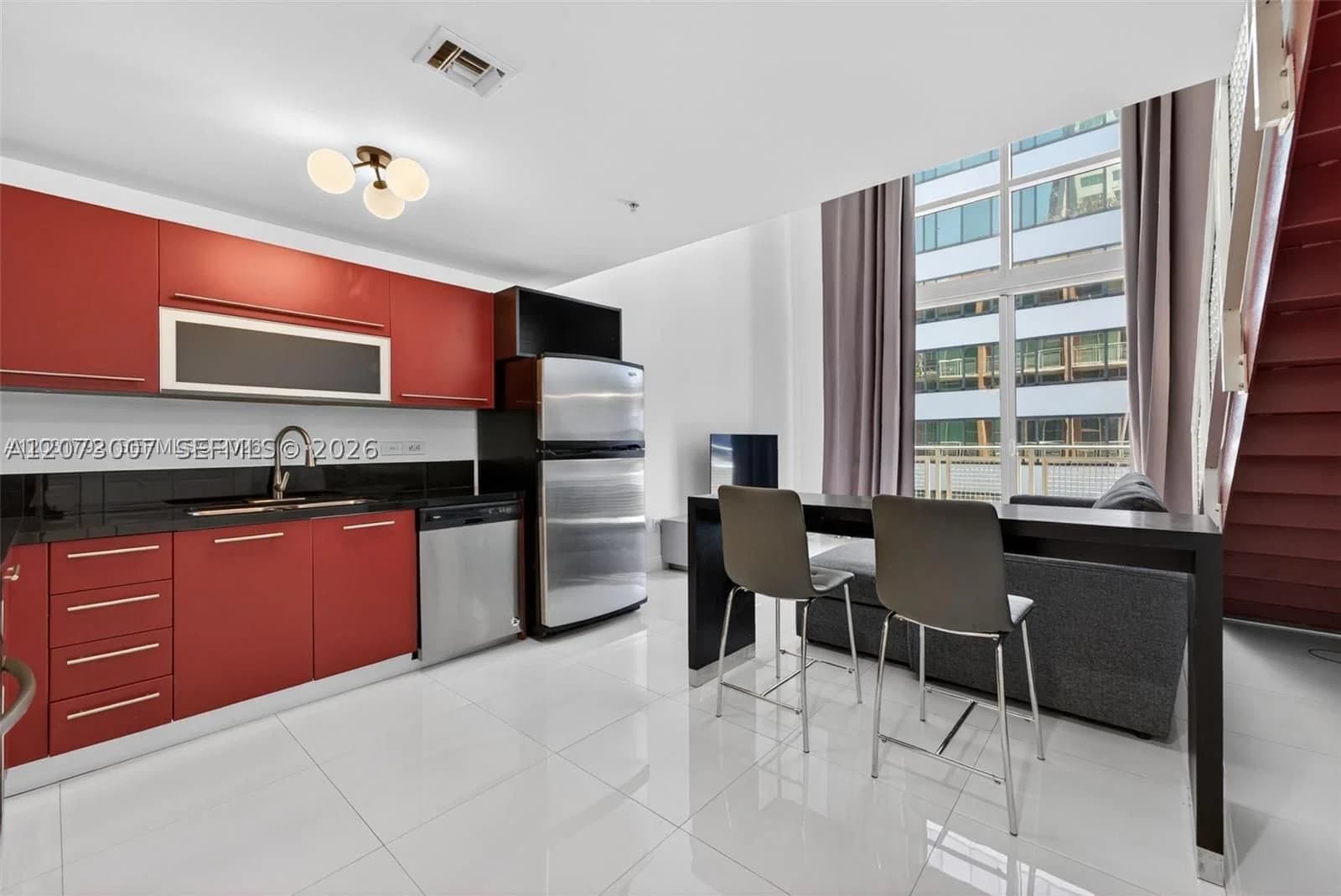1+1 Condo — 253 2nd St #424, Miami, FL 33132