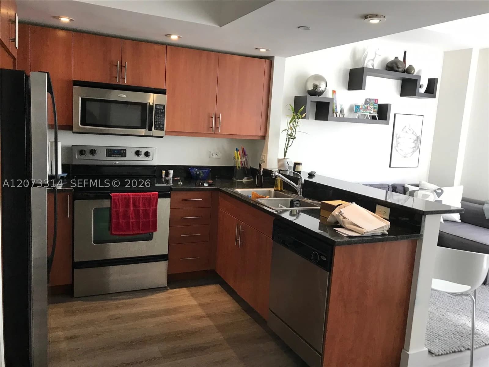 2+1 Condo — 111 Flagler St #701, Miami, FL 33131