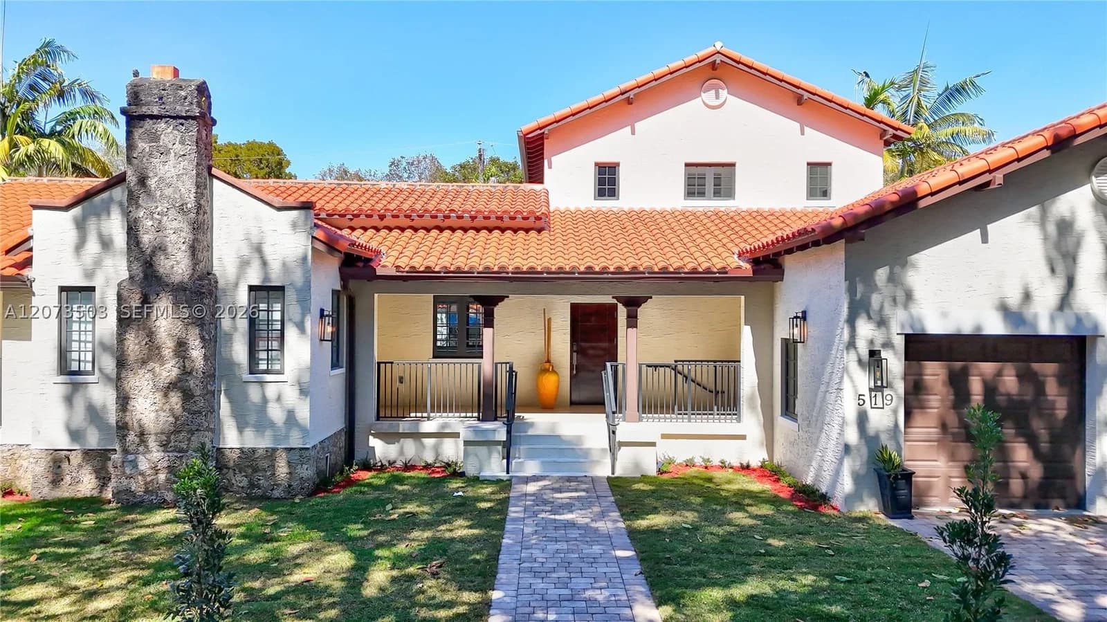 4-bedroom Single-Family Home — 519 Alhambra Cir, Coral Gables, FL 33134