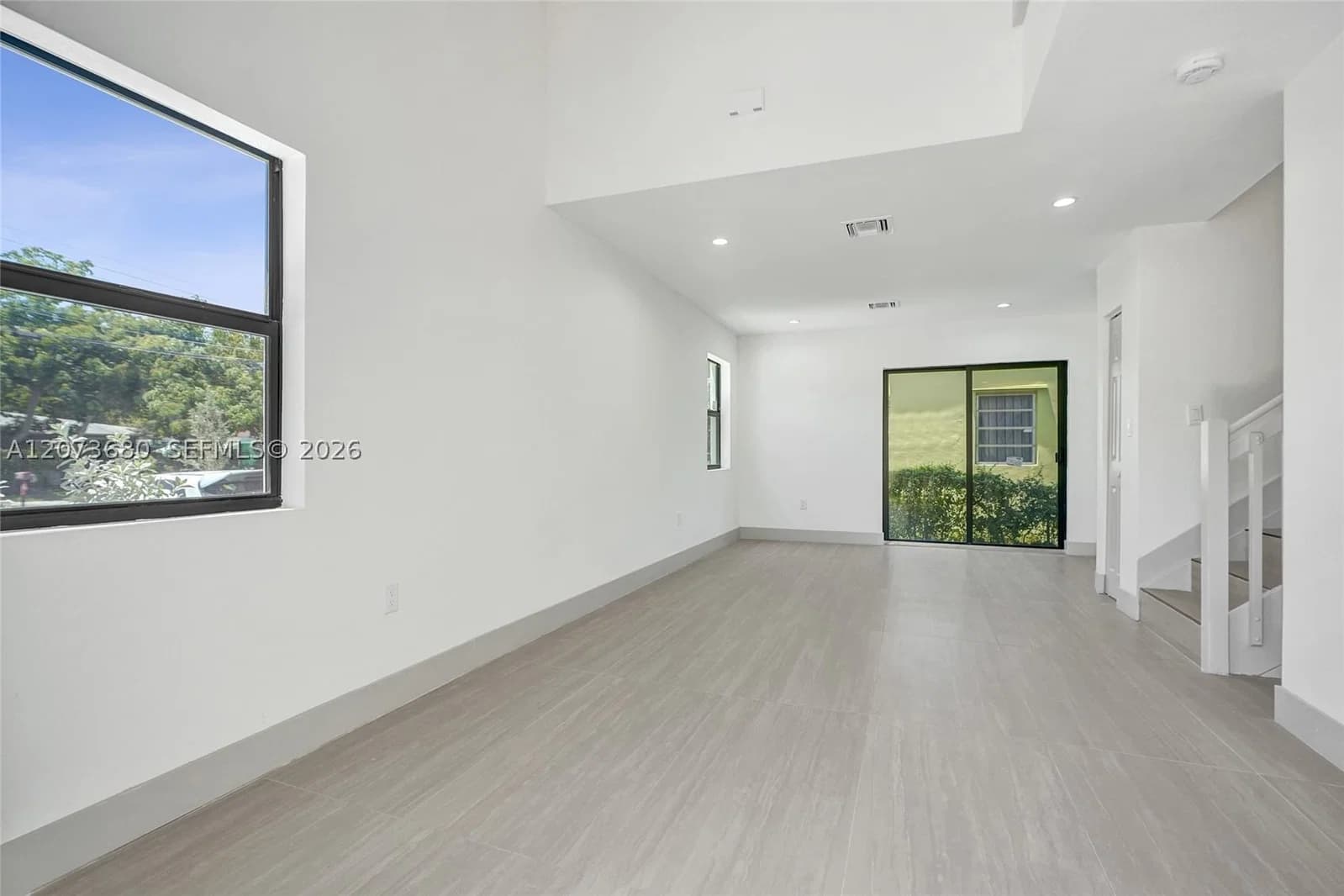 3-bedroom Townhouse — 3053 59th St #3053, Miami, FL 33142