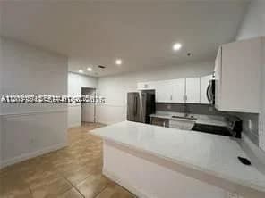 1-bedroom Condo — 2734 Bird Ave #114, Miami, FL 33133