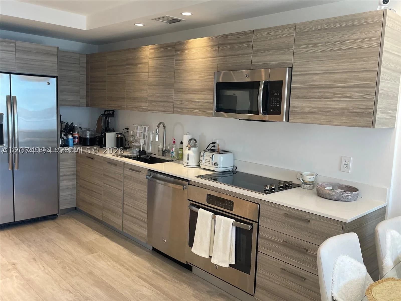 2-bedroom Condo — 121 34th St #2005, Miami, FL 33137