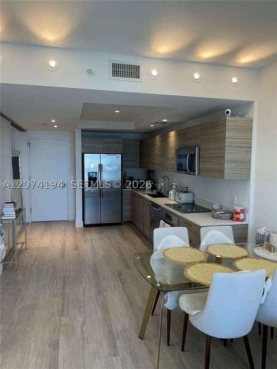 2-bedroom Condo — 121 34th St #2005, Miami, FL 33137
