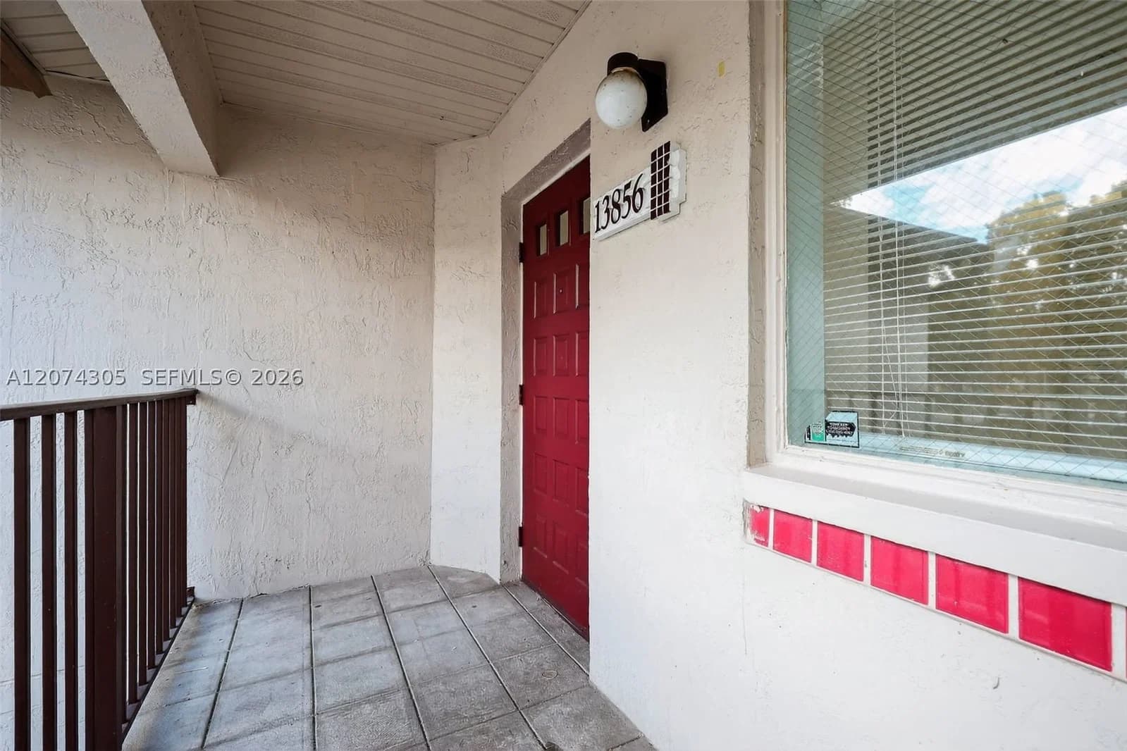 1+1 Condo — 13856 93rd Ln #13856, Miami, FL 33186